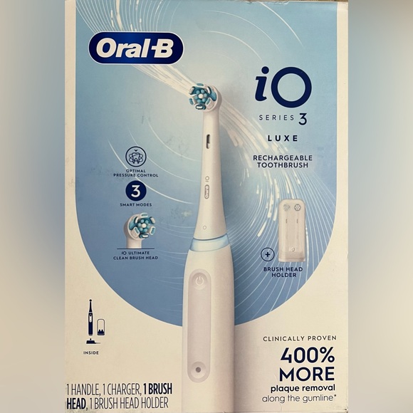 NEW w Warranty Oral-B iO 3 Luxe Electric Toothbrush - White Plaque Removal - Picture 1 of 4